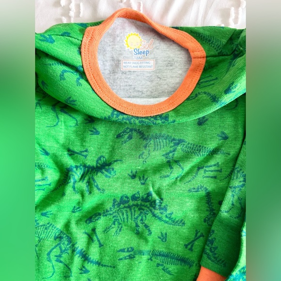 🦖Toddler Boy Tight Fit Cotton 4 Piece Dinosaur Sleep Set, Size 18 months NWT 🦖 - Picture 5 of 5